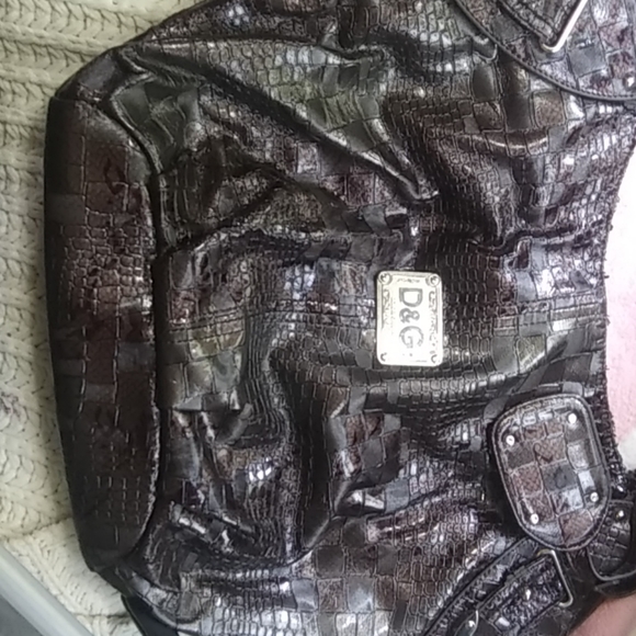 d&g purse